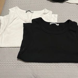 Michael Stars Black and White tank top set